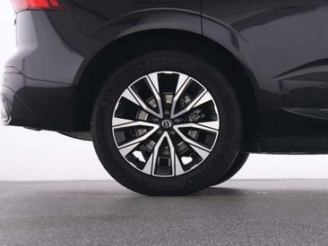 Volvo XC60 B5 Plus — photo 22