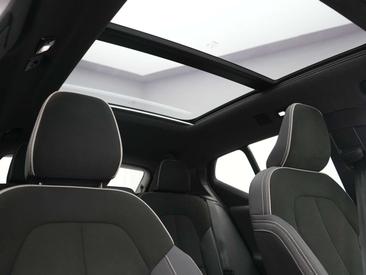 Volvo XC40 Recharge Ultimate — photo 4