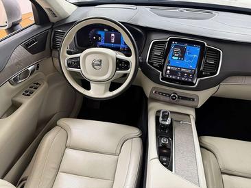 Volvo XC90 T8 Recharge Ultimate — photo 4