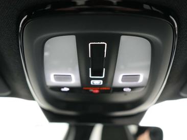 Volvo XC40 Recharge Ultimate — photo 25