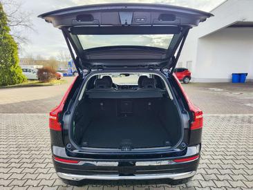 Volvo XC60 T6 Recharge Plus — photo 11