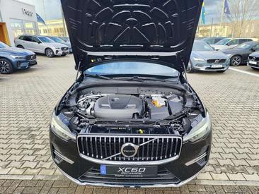 Volvo XC60 T6 Recharge Plus — photo 29