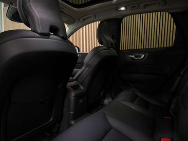 Volvo XC60 T6 Recharge Plus — photo 13