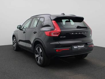 Volvo XC40 Recharge Core — photo 2