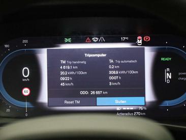 Volvo XC40 Recharge Core — photo 8