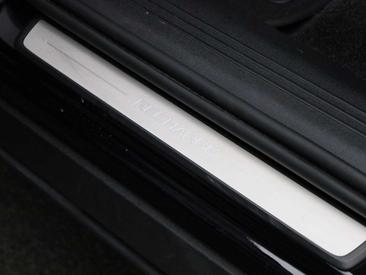Volvo XC40 Recharge Core — photo 28