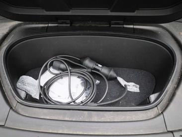 Volvo XC40 Recharge Core — photo 30