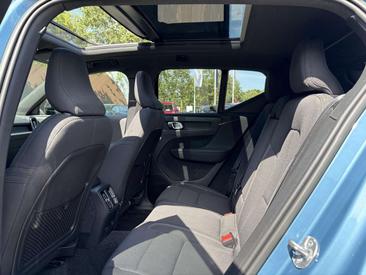Volvo XC40 Recharge Ultimate — photo 11