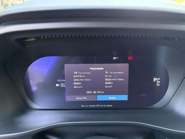 Volvo XC40 Recharge Ultimate — photo 19