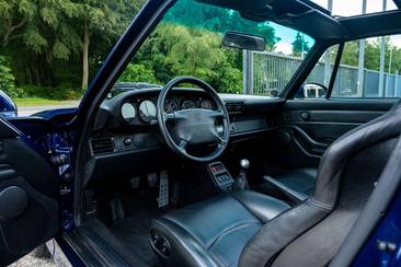 Porsche 993 Turbo — photo 14