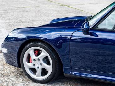 Porsche 993 Turbo — photo 15
