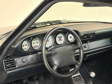 Porsche 993 Carrera 4S — photo 4