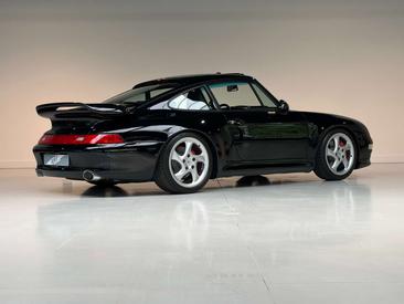 Porsche 993 Carrera 4S — photo 6