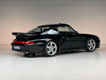 Porsche 993 Carrera 4S — photo 7