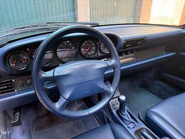 Porsche 993 CARRERA 4 — photo 6
