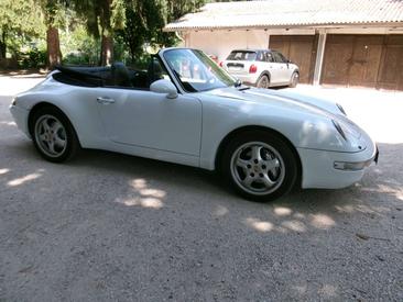 Porsche 993 CARRERA 4 — photo 4