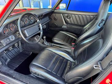 Porsche 964 Carrera 2 — photo 9