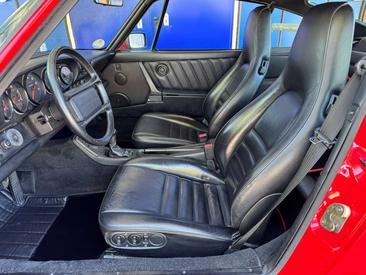 Porsche 964 Carrera 2 — photo 10