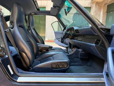 Porsche 993 CARRERA 4 — photo 11