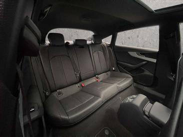 Audi S5 Sportback 30 TFSI — photo 24