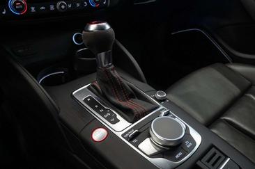 Audi RS3 — photo 28
