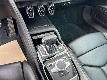Audi R8 Coupé FSI Plus — photo 14