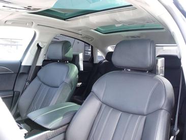 Audi A8 50 TDI — photo 8