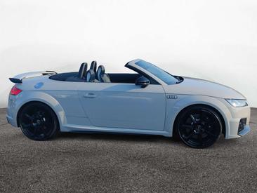 Audi TTRS — photo 8