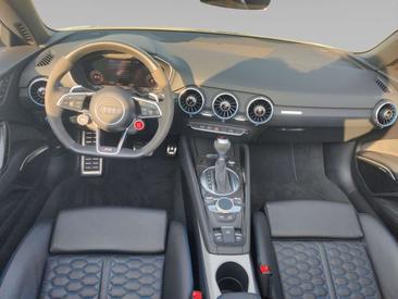 Audi TTRS — photo 13