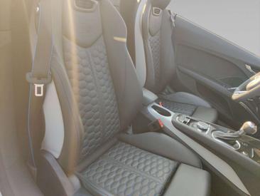 Audi TTRS — photo 15