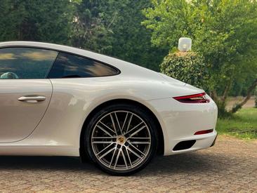 Porsche 991 Carrera — photo 7