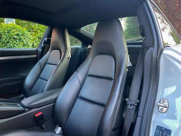 Porsche 991 Carrera — photo 9