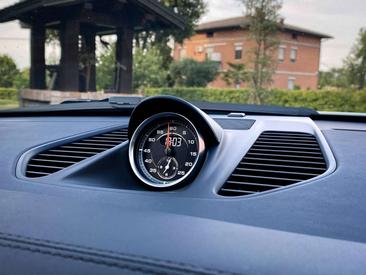 Porsche 991 Carrera — photo 12