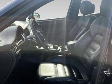 Porsche Macan Electrique Base — photo 9