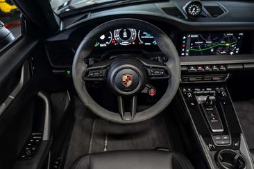 Porsche 991 I Carrera — photo 17
