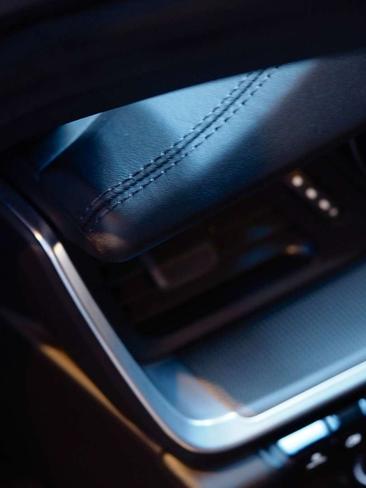 Porsche 992 I Carrera 4S — photo 18
