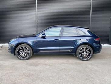 Porsche Macan Electrique Base — photo 8