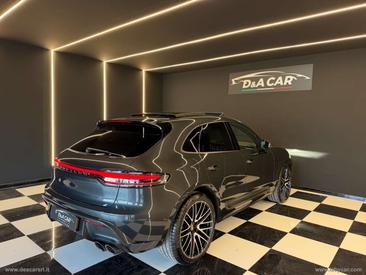 Porsche Macan Electrique Base — photo 4