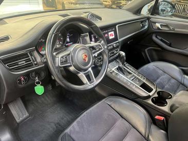 Porsche Macan Electrique GTS — photo 2