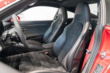 Porsche 991 II GTS — photo 17