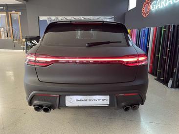 Porsche Macan Electrique GTS — photo 4