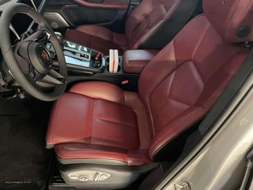 Porsche Macan Electrique GTS — photo 8