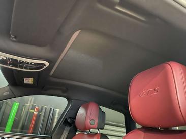 Porsche Macan Electrique GTS — photo 9