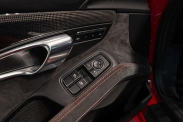 Porsche 991 II GTS — photo 28