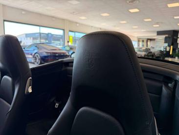 Porsche 991 Carrera 4 — photo 10