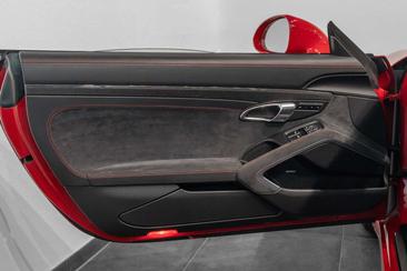 Porsche 991 II GTS — photo 35