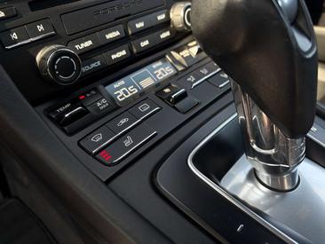 Porsche 991 II Targa 4 — photo 20