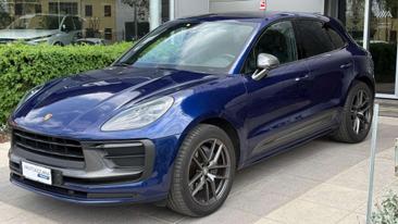 Porsche Macan Electrique Base — photo 16