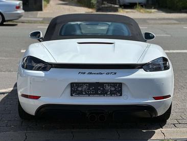Porsche 718 Spyder GTS Spyder — photo 7