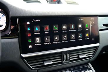 Porsche Cayenne III E-Hybrid Platinum Edition — photo 15